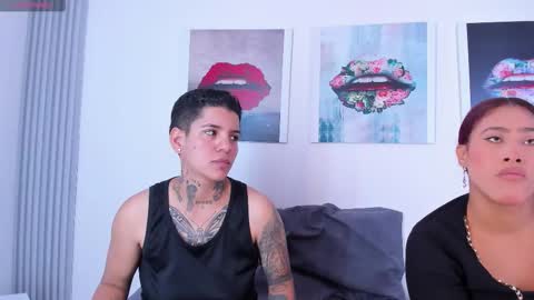 Snapshot of girls_inlove chatting on October 7, 11:29 am girls_inlove online show from October 7, 11:29 am