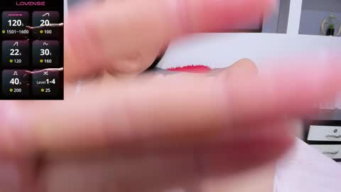 Violeta y Samantha online show from September 13, 9:25 pm