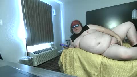 Snapshot of girthmason chatting on December 7, 7:21 pm Girth online show from December 7, 7:21 pm