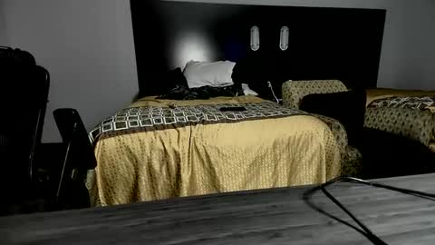 Snapshot of girthmason chatting on February 8, 9:56 am Girth online show from February 8, 9:56 am
