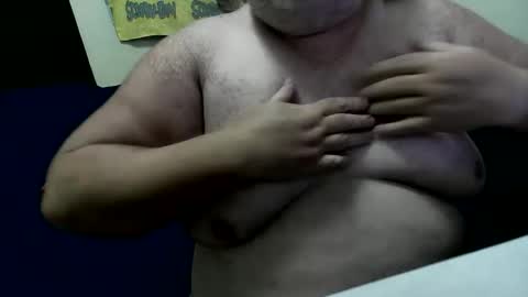 Snapshot of girthmason chatting on September 10, 1:22 pm Girth online show from September 10, 1:22 pm