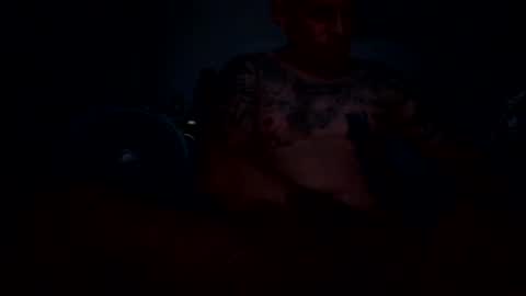 Snapshot of girthmatters_cali chatting on October 4, 11:30 am girthmatters_cali online show from October 4, 11:30 am