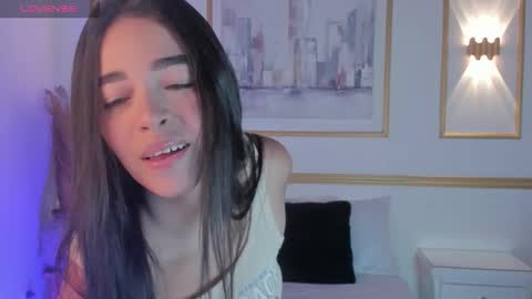 Snapshot of gise_morin chatting on March 24, 2:05 am G I S E online show from March 24, 2:05 am