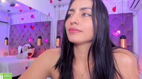 GISELA online show from February 13, 2:52 pm