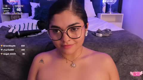     online show from March 1, 12:45 pm