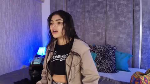 Snapshot of giselamaru chatting on February 14, 11:40 am online show from February 14, 11:40 am