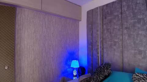 Snapshot of giselamaru chatting on February 19, 11:28 am online show from February 19, 11:28 am