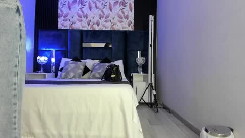 Snapshot of giselamaru chatting on March 27, 10:15 am online show from March 27, 10:15 am