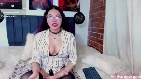  Kylie  online show from February 20, 6:26 am