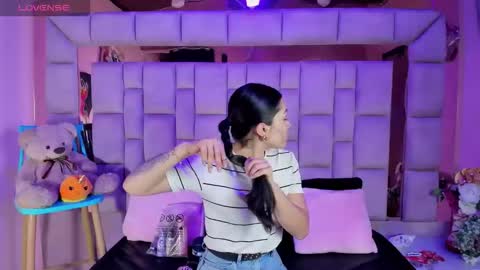 gisell_squirt online show from January 19, 12:31 pm