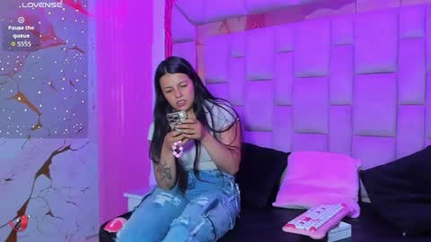 gisell_squirt online show from May 14, 12:23 pm