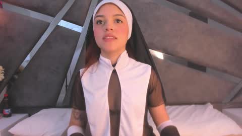 Snapshot of giselle_lauren chatting on October 24, 8:16 pm Giselle online show from October 24, 8:16 pm