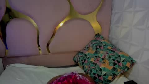 Snapshot of gisselle_hh chatting on July 2, 7:31 pm Gisselle online show from July 2, 7:31 pm