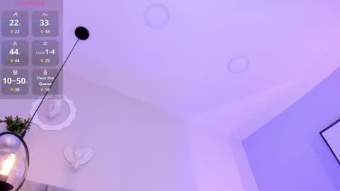   online show from December 6, 10:08 pm