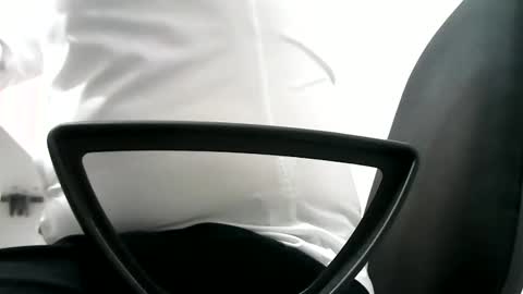 Snapshot of gitano691 chatting on February 5, 12:21 pm gitano691 online show from February 5, 12:21 pm