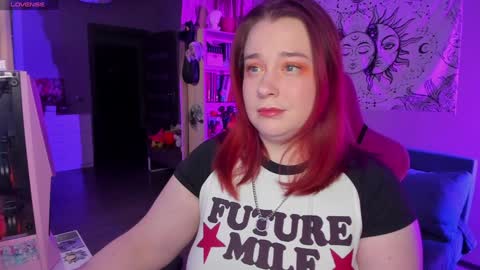 Snapshot of gitera_ chatting on December 13, 9:20 pm AlexaMillis online show from December 13, 9:20 pm