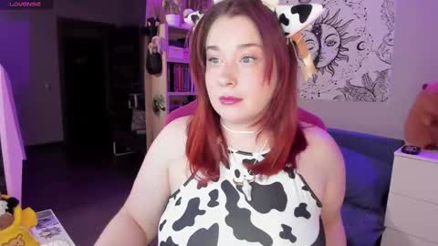 Snapshot of gitera_ chatting on February 20, 7:41 pm AlexaMillis online show from February 20, 7:41 pm