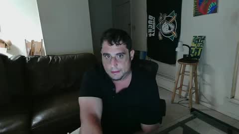 gitmehard008 online show from September 18, 4:36 am