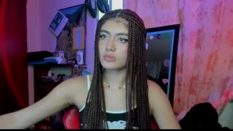 Snapshot of giulietta_mon chatting on December 22, 10:49 am Giulietta online show from December 22, 10:49 am