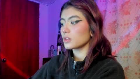 Snapshot of giulietta_mon chatting on January 12, 3:17 am Giulietta online show from January 12, 3:17 am