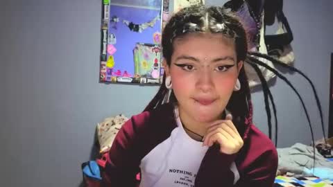 Snapshot of giulietta_mon chatting on March 29, 4:45 am Giulietta online show from March 29, 4:45 am