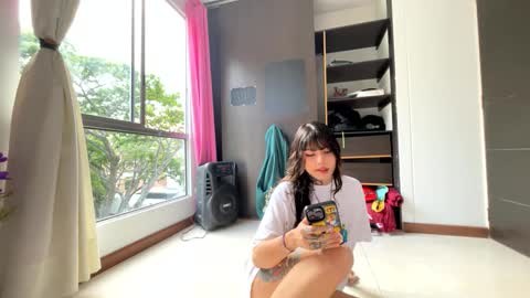 Snapshot of givenom chatting on February 10, 9:47 pm dirtyvenom online show from February 10, 9:47 pm