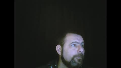 Snapshot of gjleeke chatting on December 24, 10:39 pm guzz online show from December 24, 10:39 pm