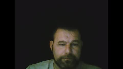 Snapshot of gjleeke chatting on January 16, 10:02 pm guzz online show from January 16, 10:02 pm