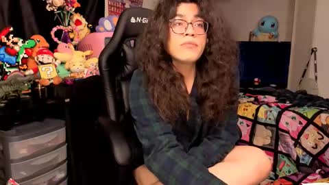 glaceon9 online show from November 1, 12:18 pm