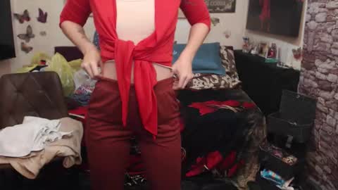 Glamourhottie online show from October 8, 8:23 am