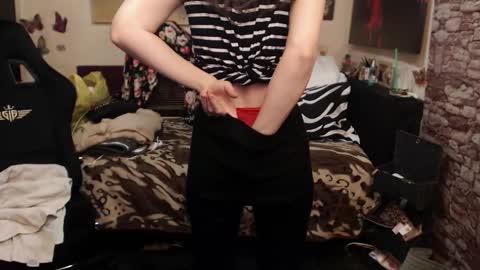 Glamourhottie online show from March 1, 9:00 am