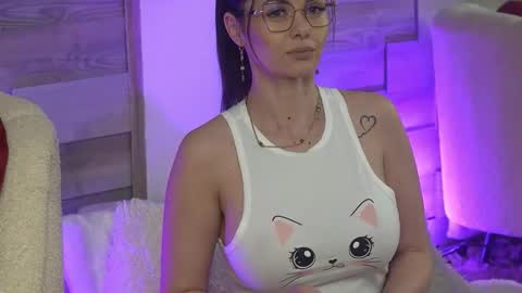 CharmingMom online show from February 3, 4:10 am