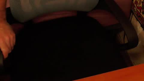 Snapshot of glebryba chatting on November 6, 7:15 pm glebryba online show from November 6, 7:15 pm