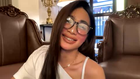 gleiahong online show from March 20, 4:39 am