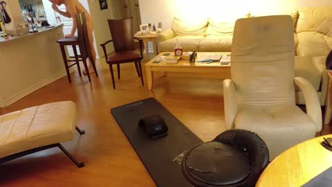 Snapshot of glennbootycam chatting on February 9, 4:38 am glennbitch online show from February 9, 4:38 am