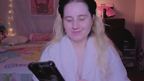 Glitch online show from November 29, 10:02 pm