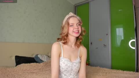 Sarah online show from February 17, 3:47 am