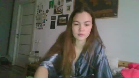 glitter_doll online show from January 22, 9:46 am
