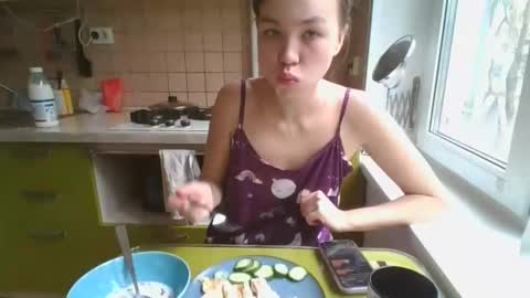 glitter_doll online show from March 6, 10:09 am