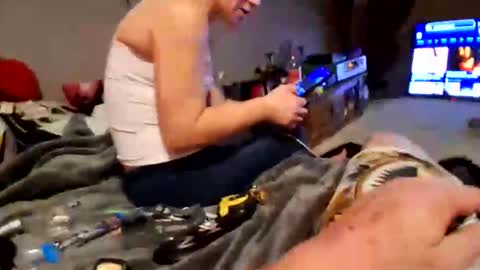 glizzy4u online show from January 15, 11:19 pm