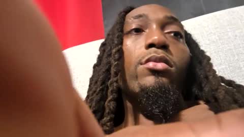 glomightyj online show from December 15, 5:34 am