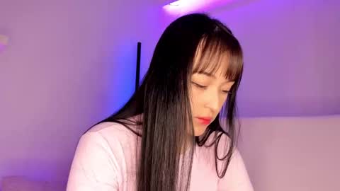 Snapshot of gloomydoll chatting on December 6, 6:50 pm Mimi online show from December 6, 6:50 pm