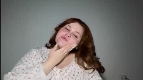 Snapshot of gloria_thomas chatting on February 6, 3:59 pm gloria_thomas online show from February 6, 3:59 pm