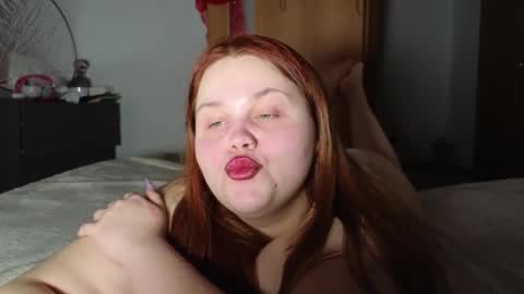 Snapshot of gloria_thomas chatting on March 4, 5:08 pm gloria_thomas online show from March 4, 5:08 pm