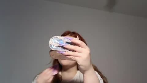 Snapshot of gloria_thomas chatting on March 6, 8:22 am gloria_thomas online show from March 6, 8:22 am