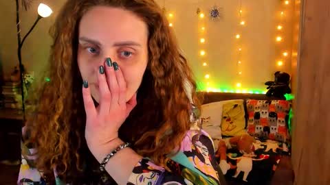 Snapshot of gloria_wood chatting on December 26, 12:25 am Gloria Wood online show from December 26, 12:25 am