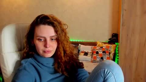 Snapshot of gloria_wood chatting on February 2, 6:53 pm Gloria Wood online show from February 2, 6:53 pm