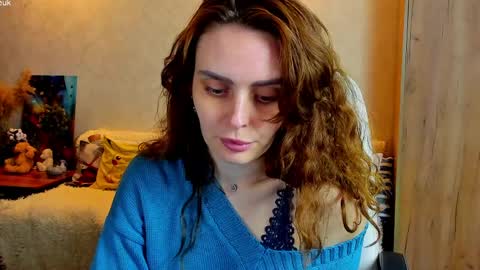 Gloria Wood online show from March 31, 6:30 pm