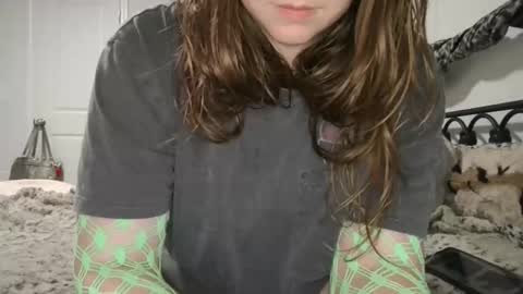 glorialove777 online show from May 18, 7:09 pm