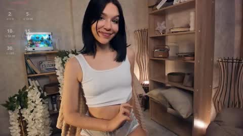 glory_mateas online show from September 17, 7:15 pm